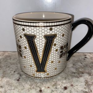 anthropologie V mug, nyc subway tile vibes
